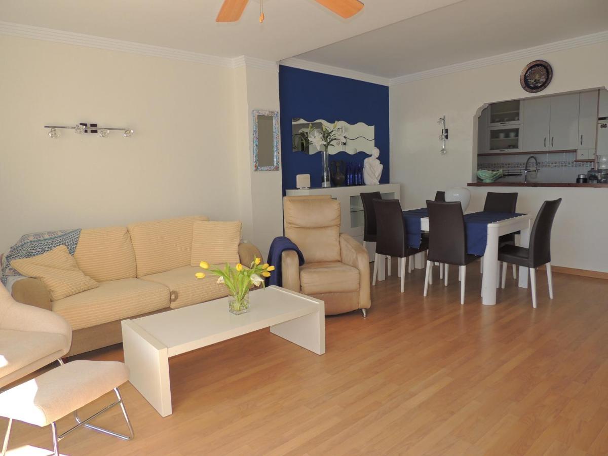 شقة Las Gaviotas Beach - Playa - Sea Front - Frente Al Mar بينالماذينا المظهر الخارجي الصورة